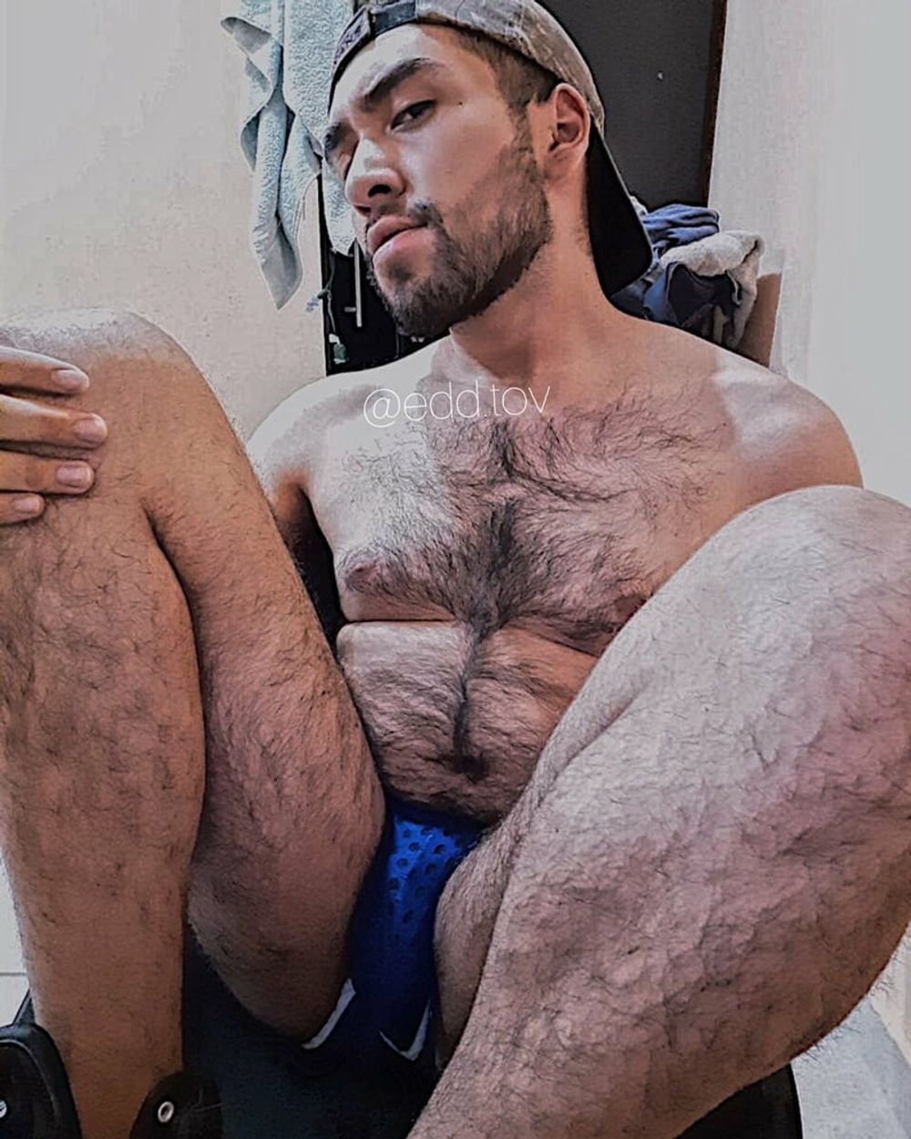 Hello! I&#039;m a hairy bear gay man. #2