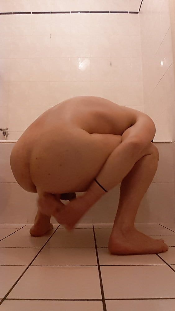 Tygra dildos her cunt ass in bathroom. #54