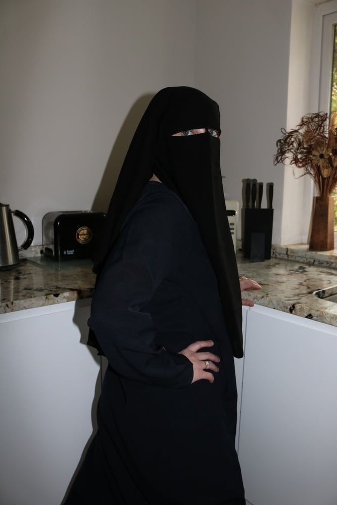Burqa #13