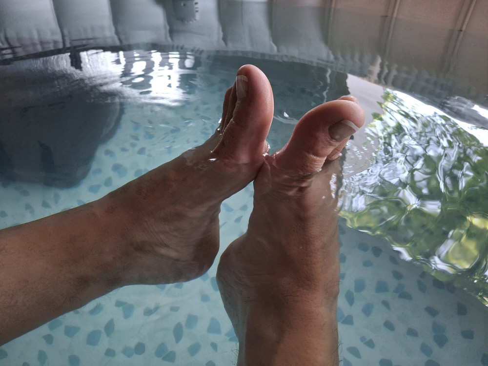 Do you want to suck my soft wet toes in my hot tub!? #12