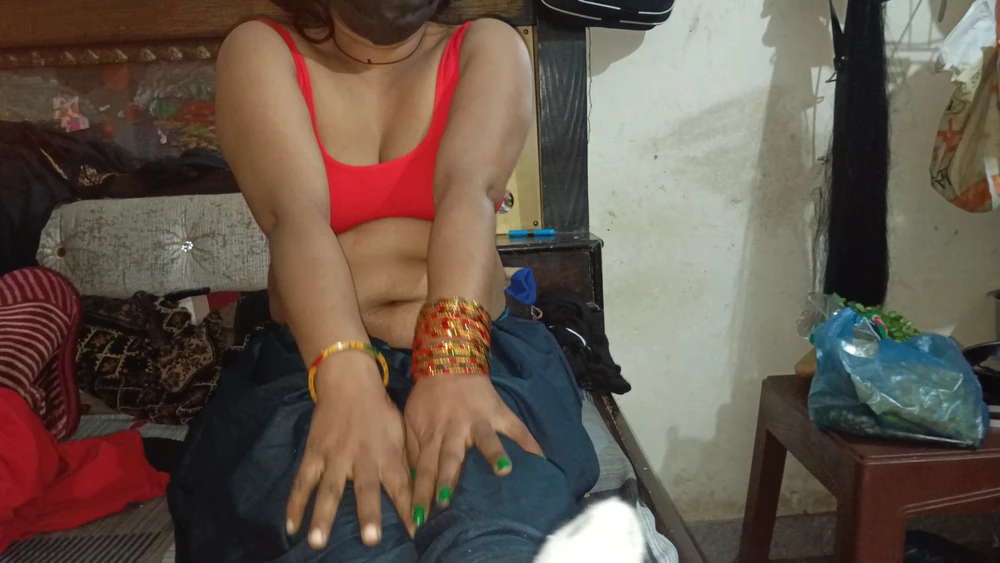 See the photos of Pinky Bhabhi's naked breasts, pussy and as #28