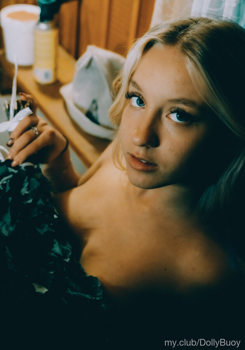 Ellie Dolly Free Photos #22