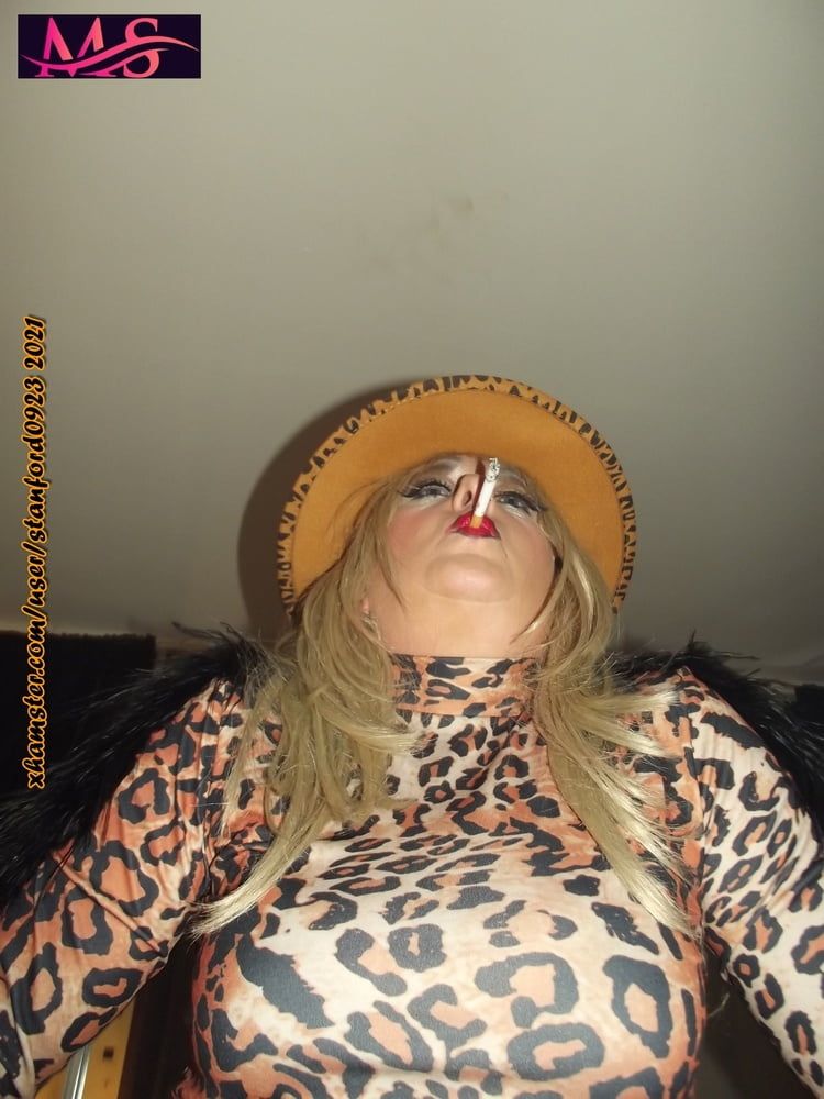 LEOPARED WHORE RETREATS TO THE BEDROOM #3