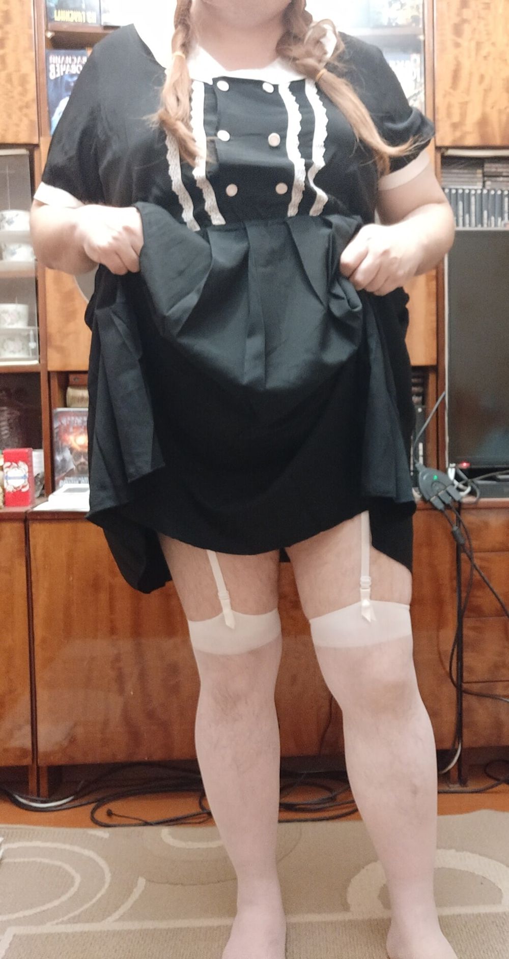 sissy Aleksa posing in new black dress #5