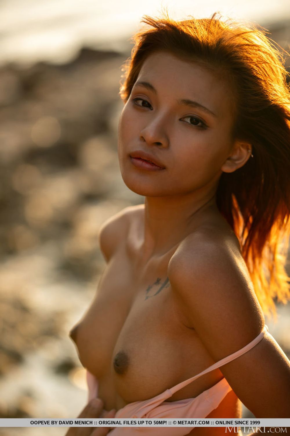 Thai beauty Oopeve picks a secluded spot on the beach #6