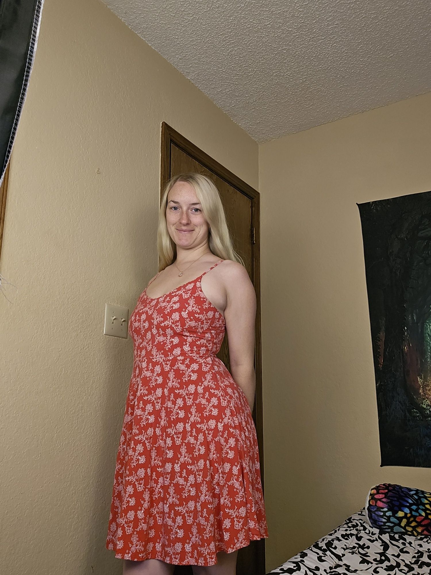 Just another whore in a sundress - Mama_Foxx94