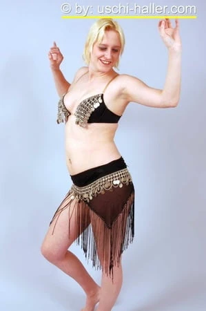 photo shoot with blonde cum slut dany sun as a belly dancer         