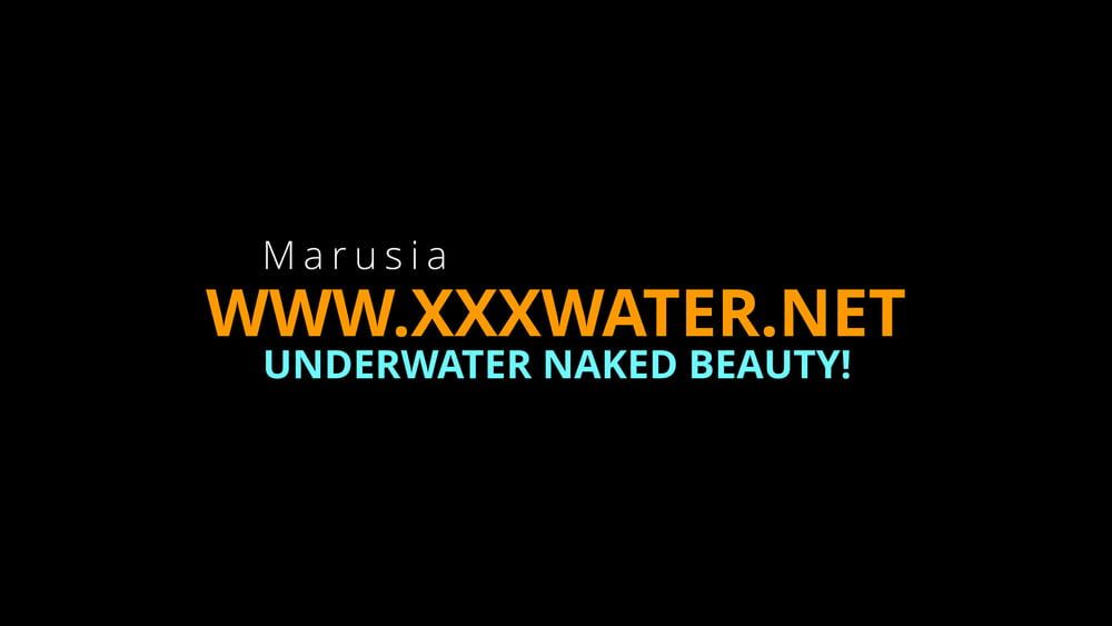 Marusia UnderWaterShow