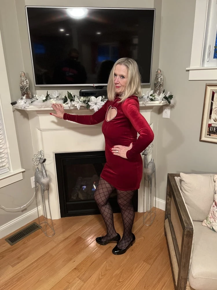 65 YEAR OLD STEPMOM #20