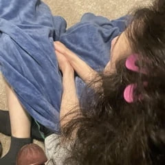 Sitting under daddy’s cock
