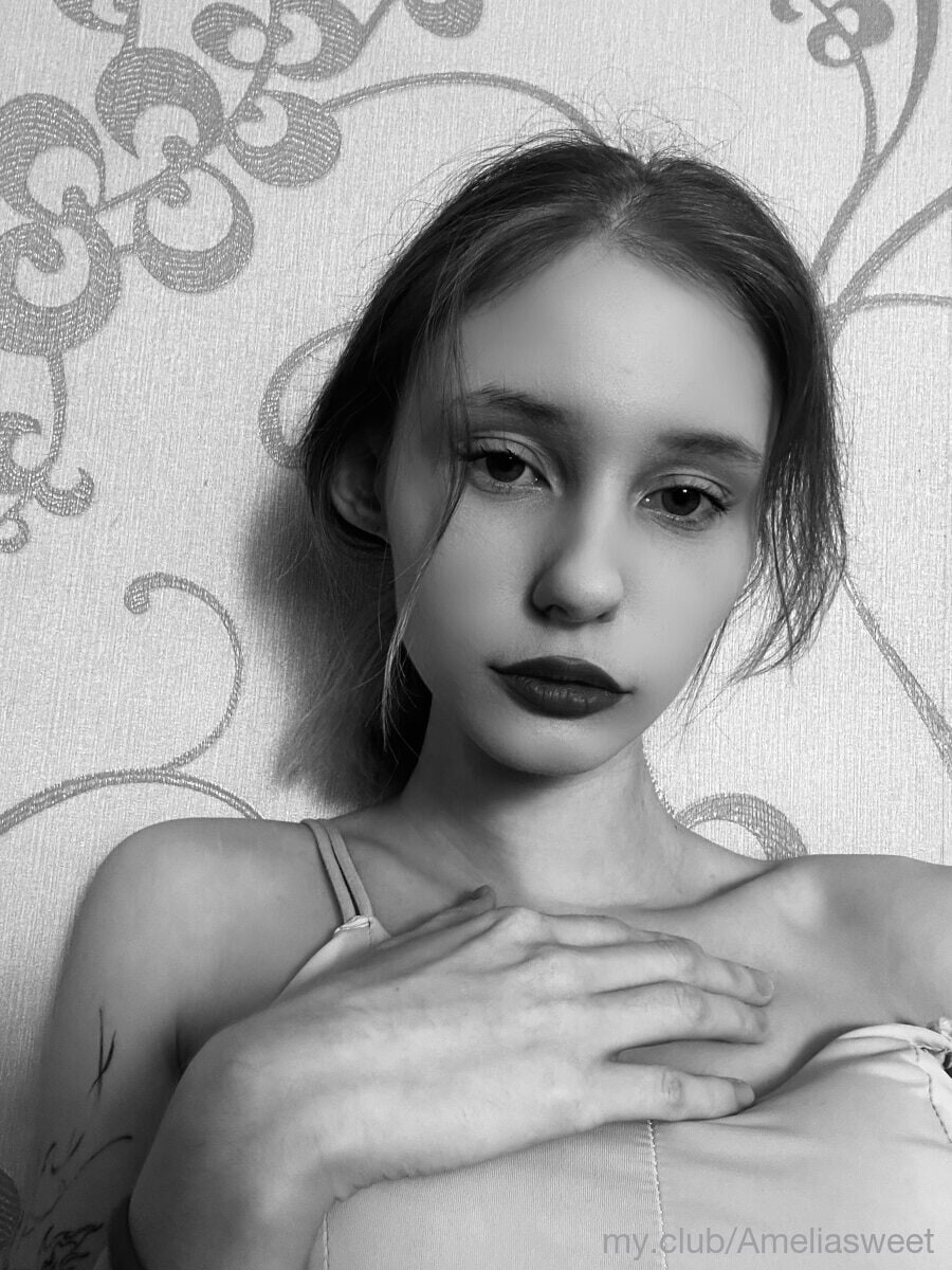 Amelia Free Photos #16
