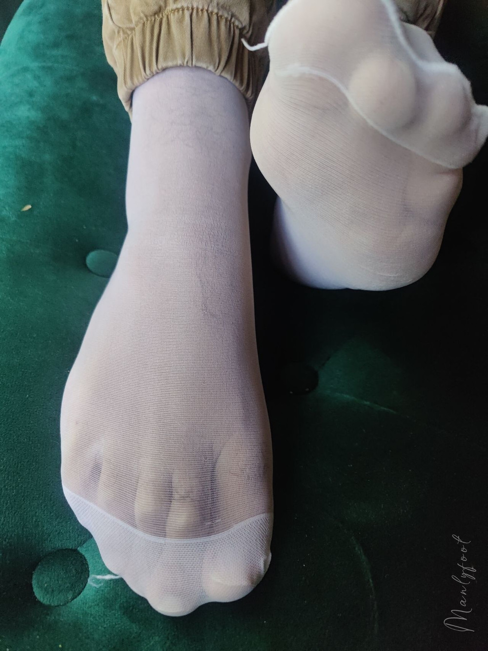 Step into date night with some sole-sational content! #54