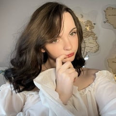 Mary Ingyenes Fotók