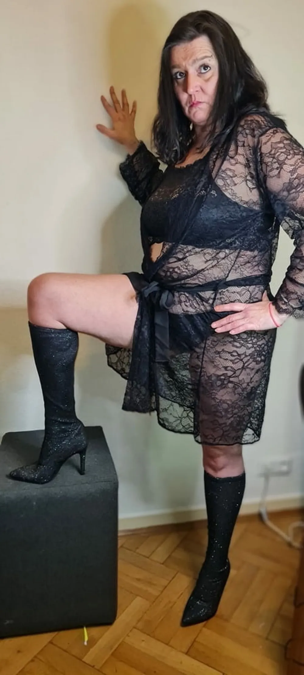 new foot, boots and shoes gallery.