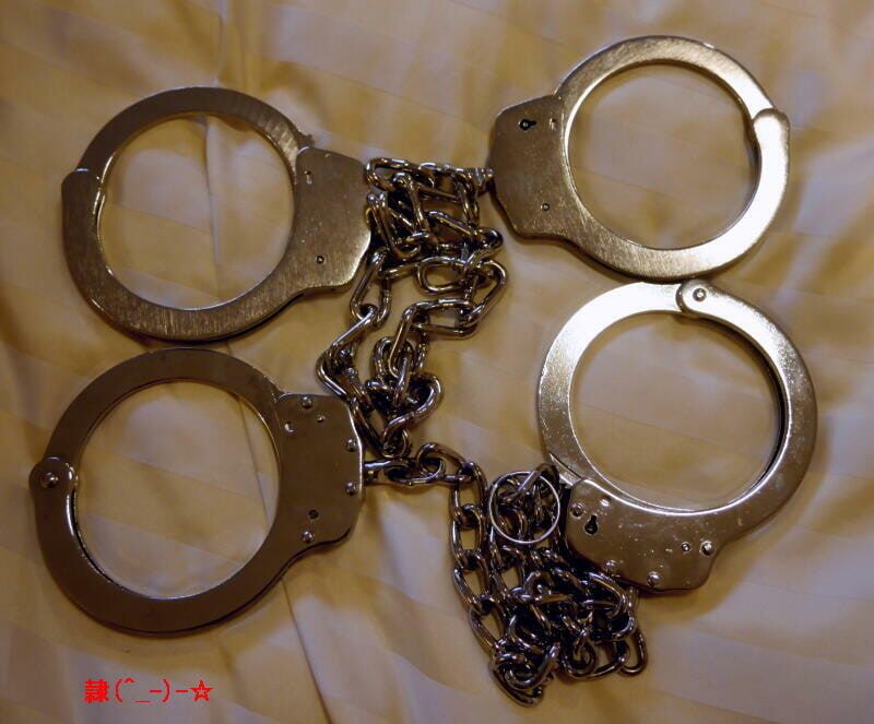 japanese crossdresser shemale handcuff metal device BDSM #14