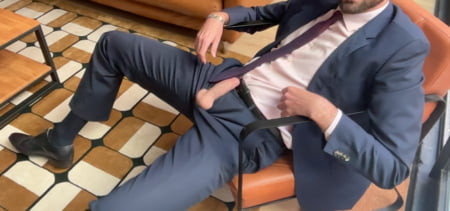SUITS
