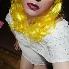 yellow goddess