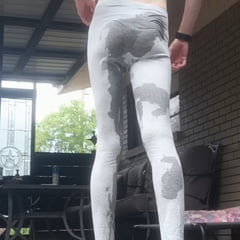 Berry but pissing in my pants 