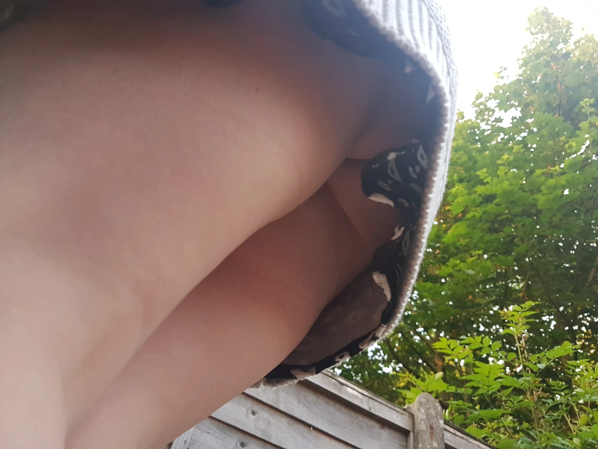 掀起我的裙子