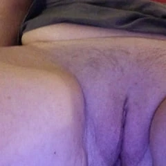 Show hot pussy