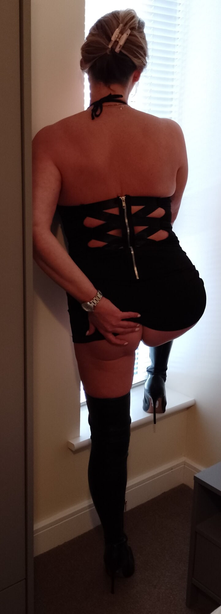 Donna French AKA SuzyB displaying her assets  #19