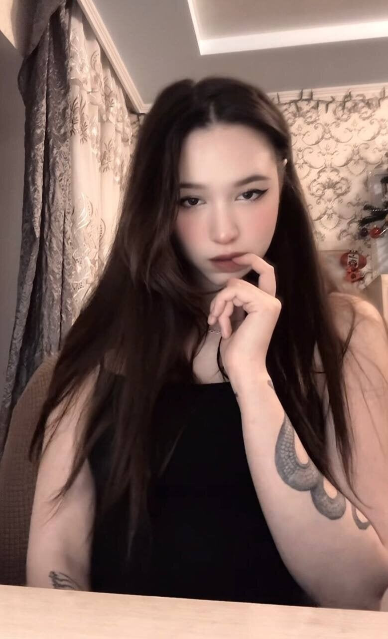 Free April 💙 Photos #40