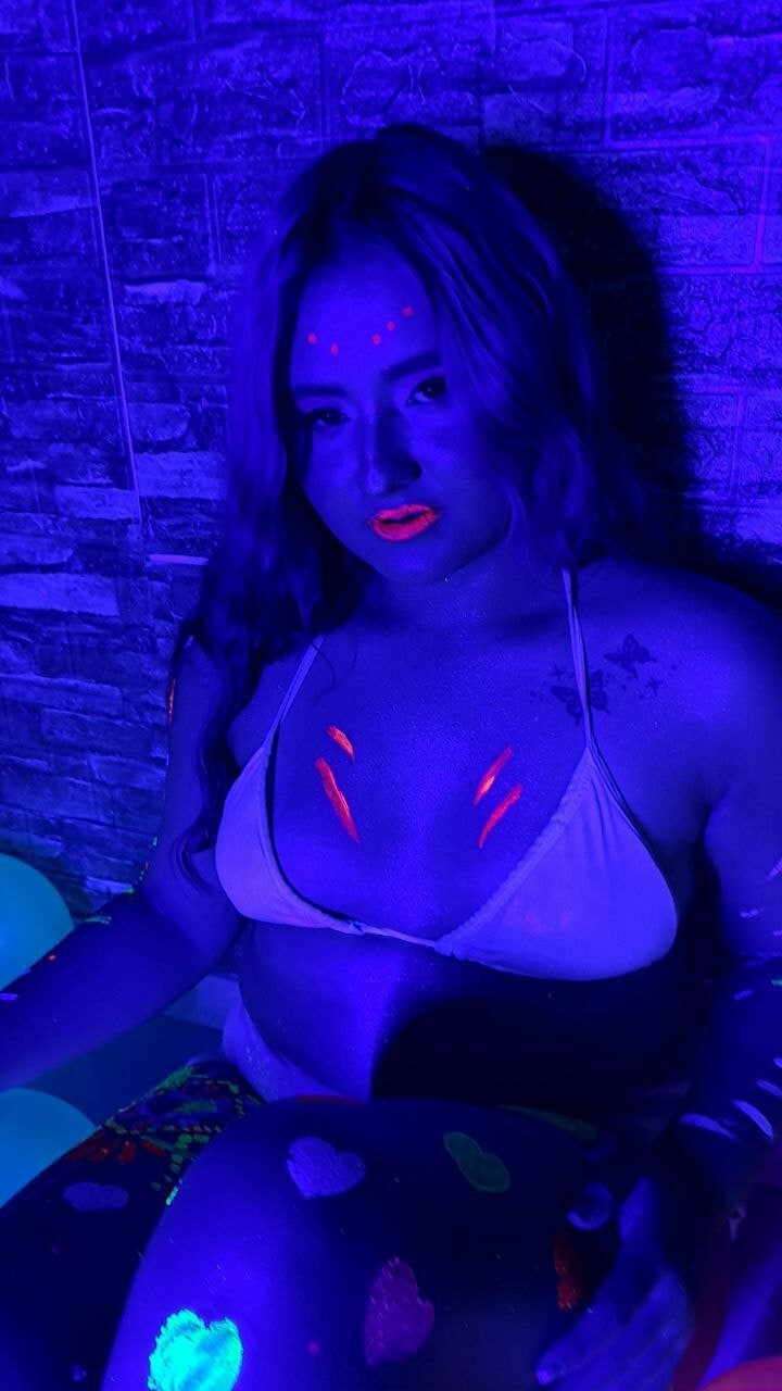NEON GIRL #2