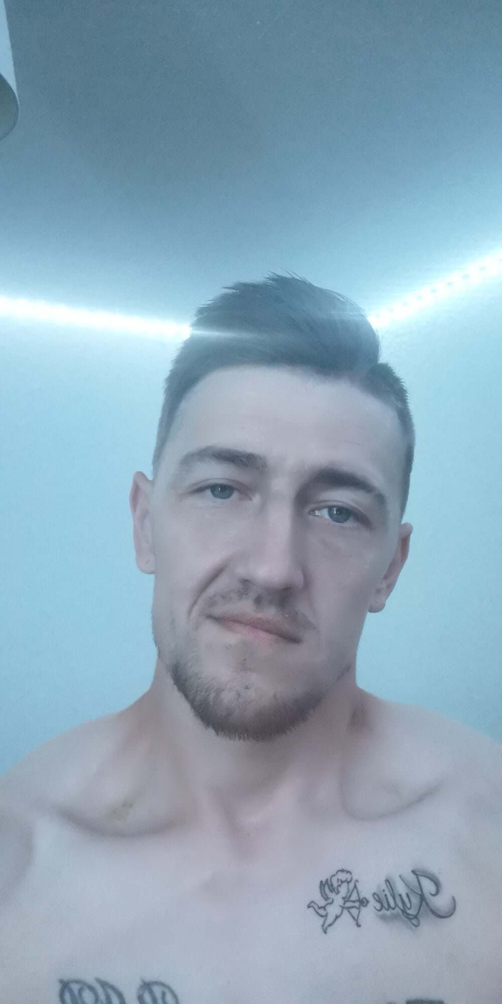 Meeee