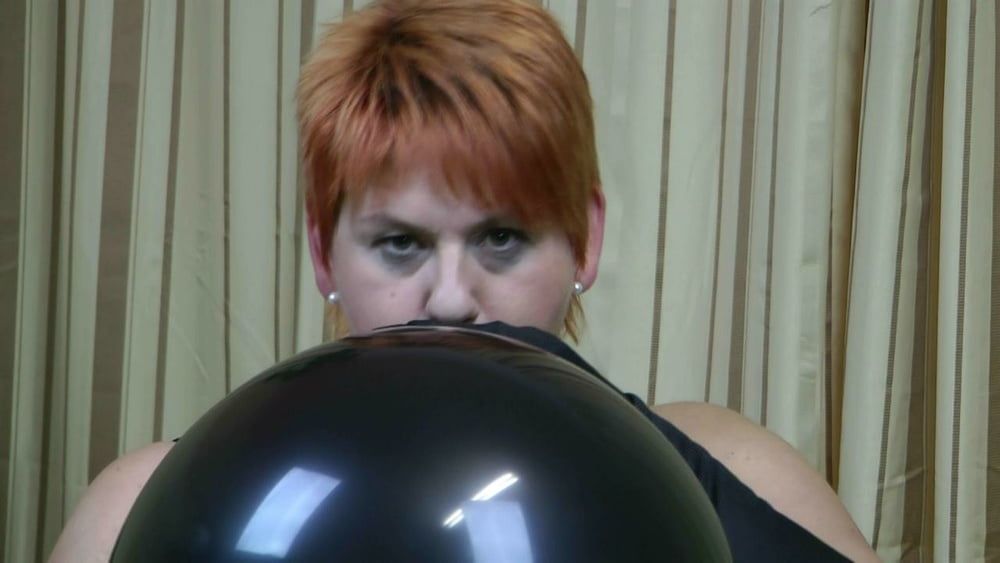 Big black balloon #11