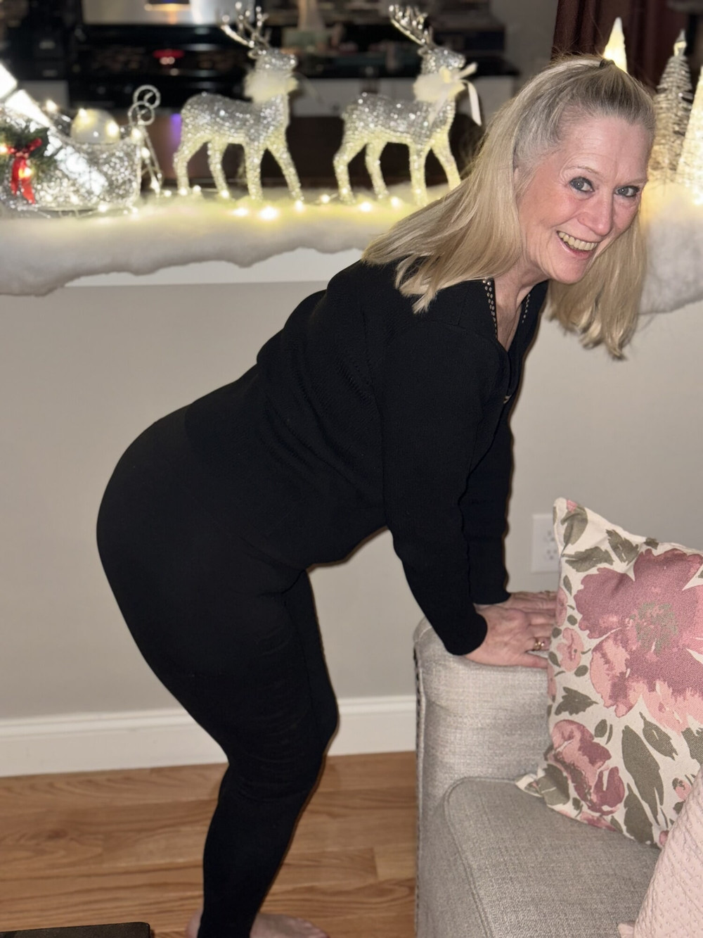 Very Old GILF in Pink Panties #37 Free Photo Shoot  #17