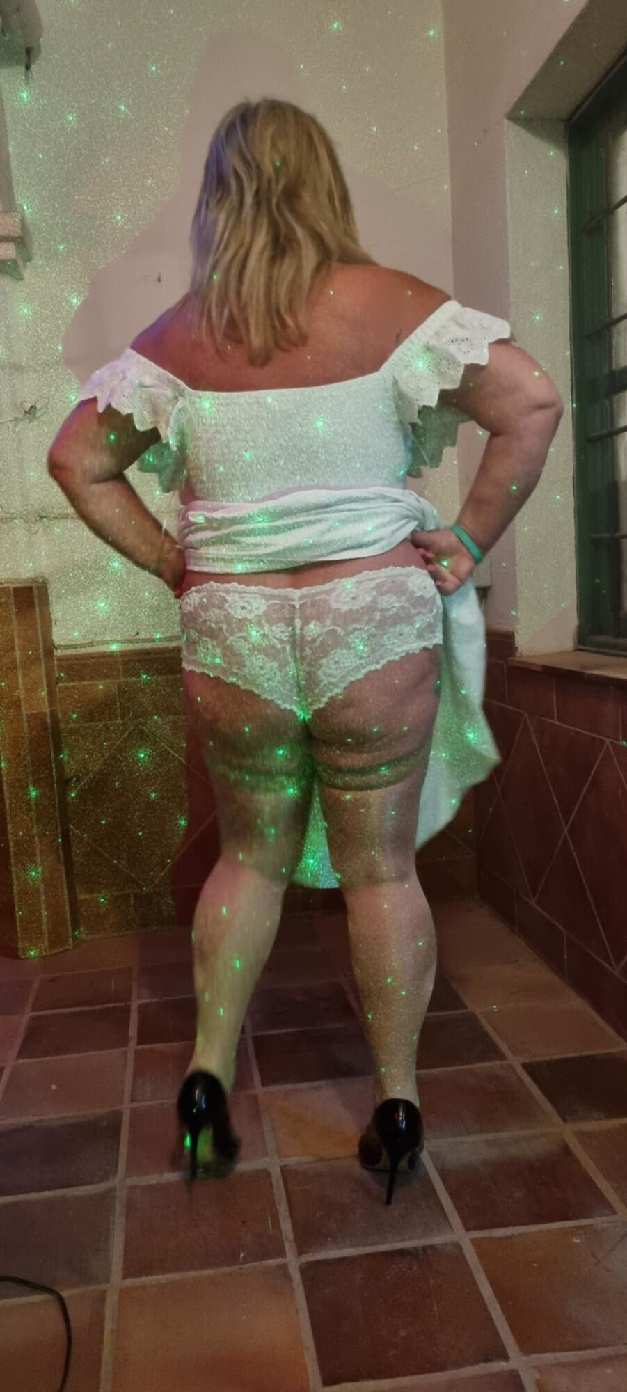 Julie Cunningham Sexy White Summer Dress #6