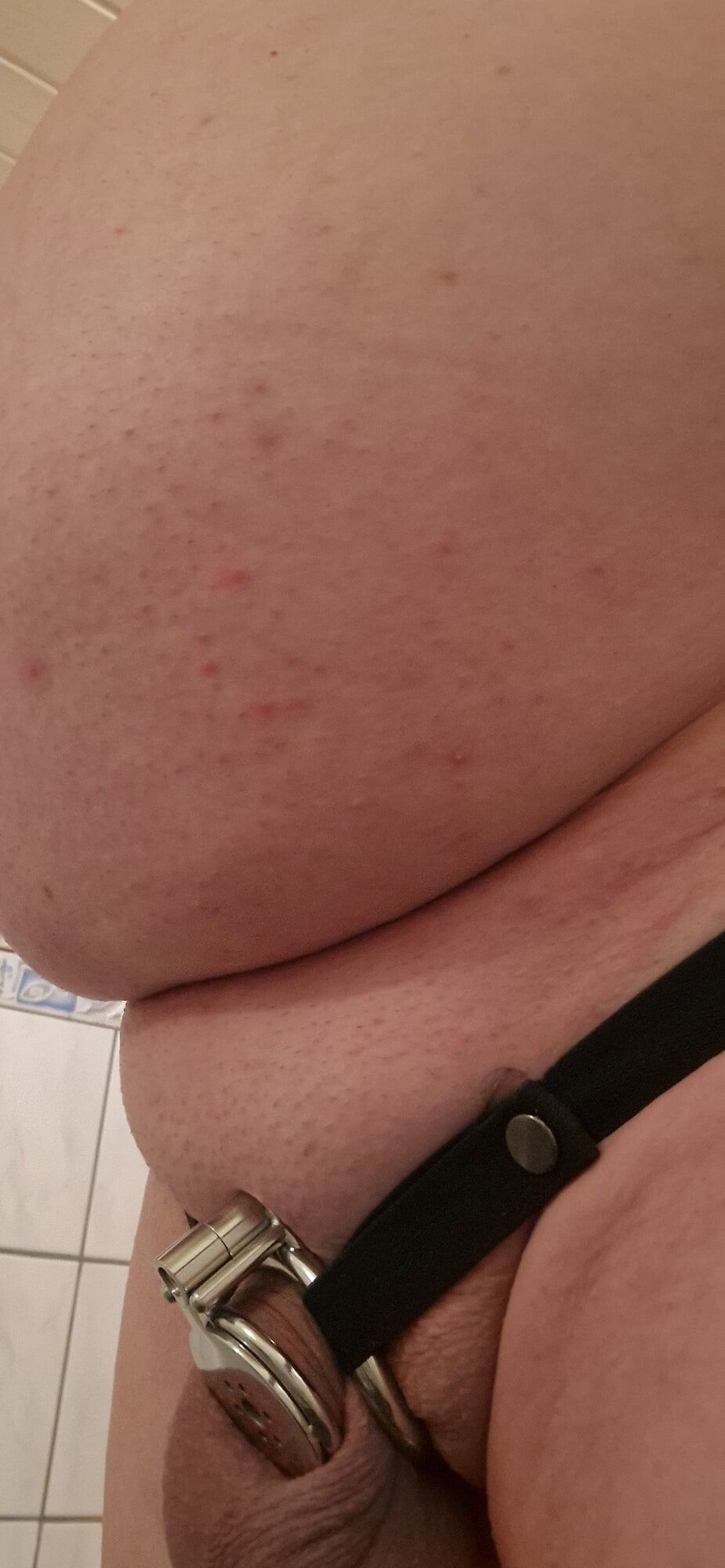 fat sissy wear a chastiycage #9