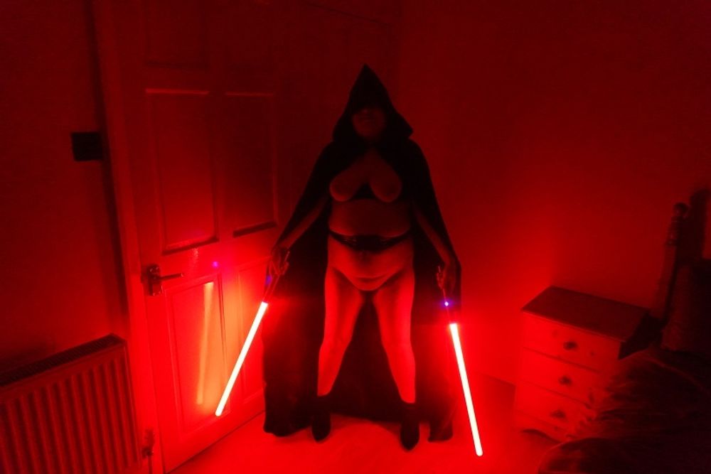 Sith Lady Darth Vixen Star wars Cosplay #7