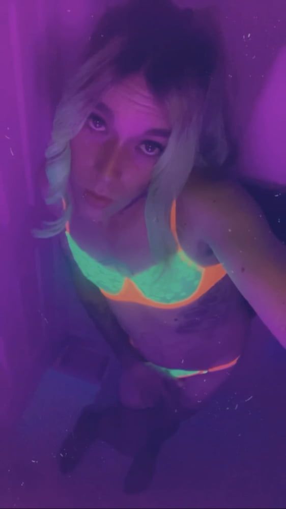 Sexy Rave Girl #23