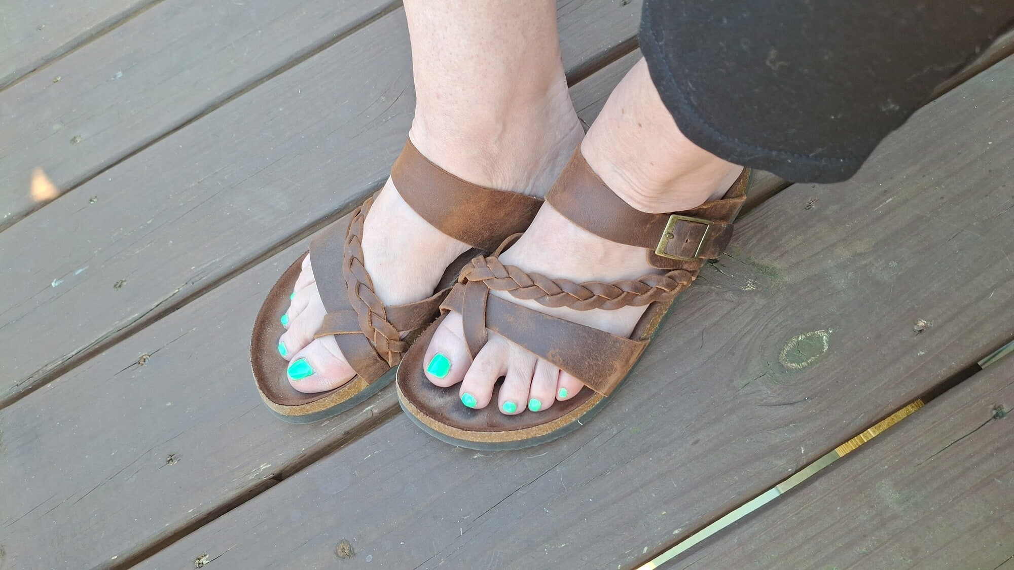 Cute little green toes #3