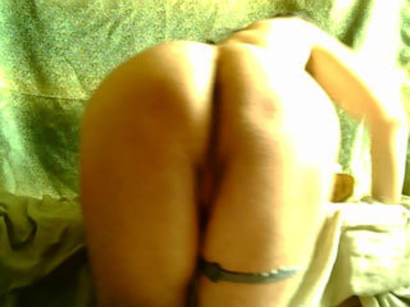 Would you guys make me a (cum) tribute? DMs open 2