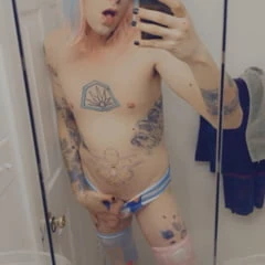 Sexy cosplay slut 