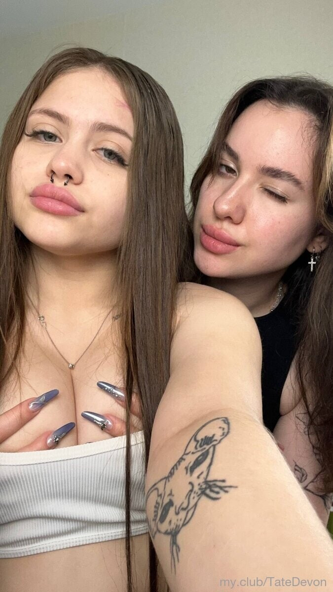 Hey hey, our names are Michel &amp; Elfy !  Free Photos #5