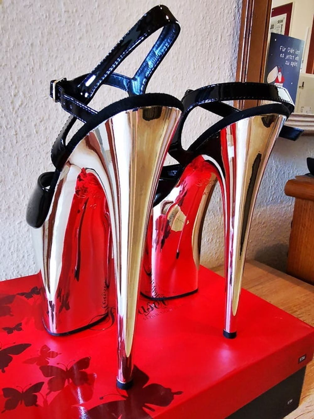 Extreme Plateau Heels - Black-Chrome #28