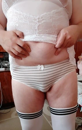 white sex nightwear p          