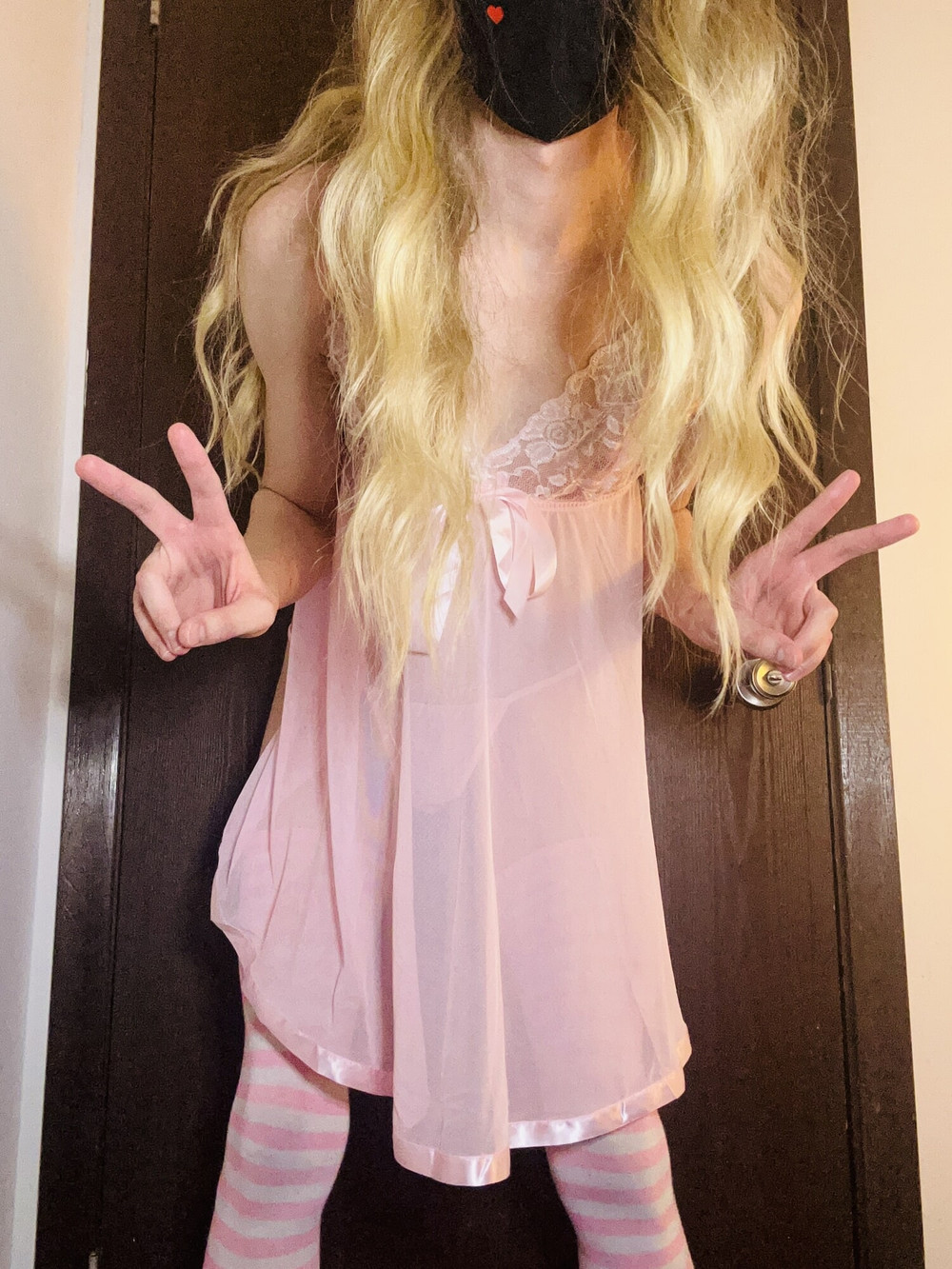 Pretty pink princess with a pretty pink 🍑  #4