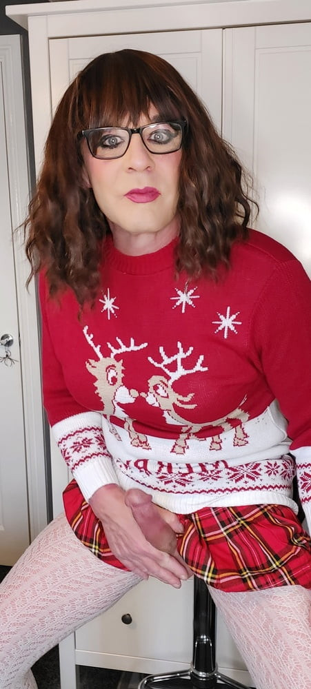 crossdressing juniper beri xmas #44