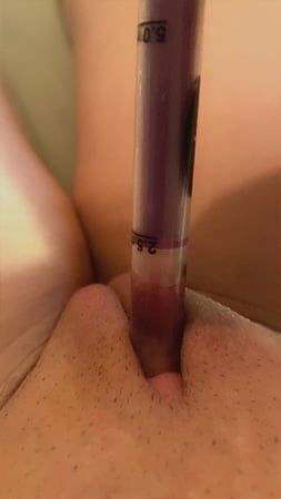 Stretching my clit