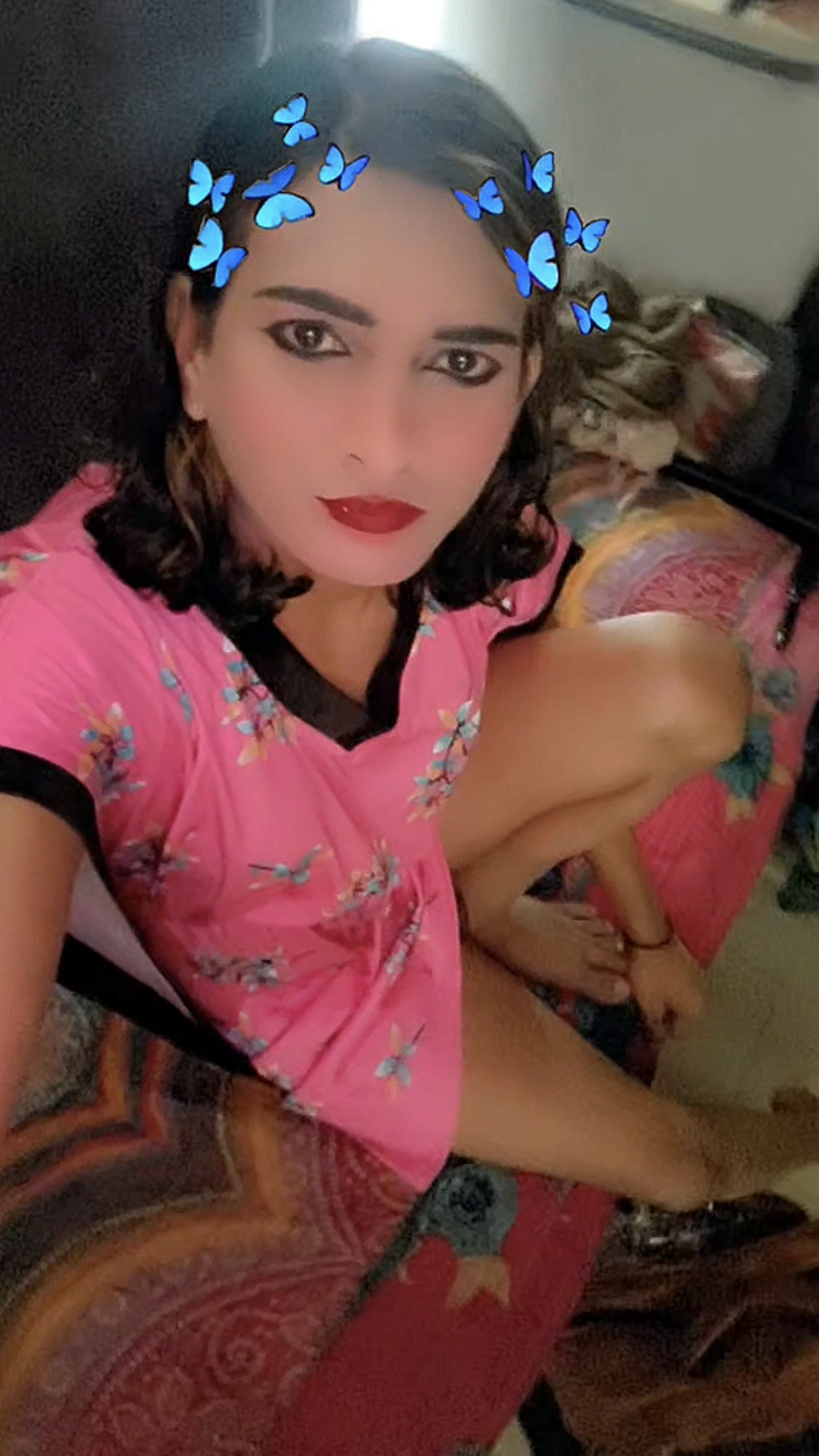 Zoya shezadi banana eating
