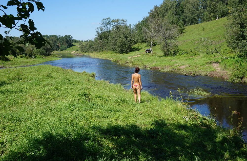 Nude walk upon river #39