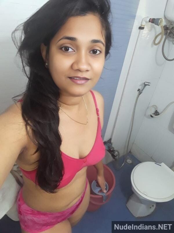 HOT WIFE