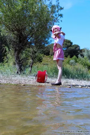 astolfo water fun trap cosplay         