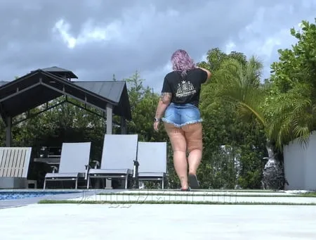 gilf pawg pool twerk         