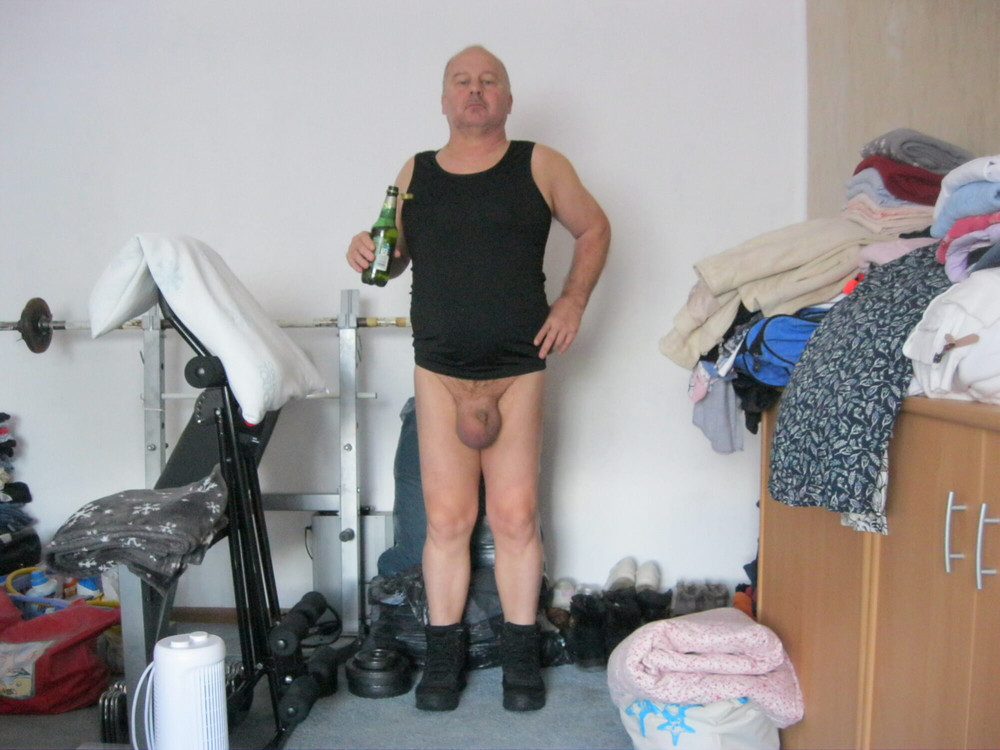 Bernd Latzer das Ferkel nackt #18