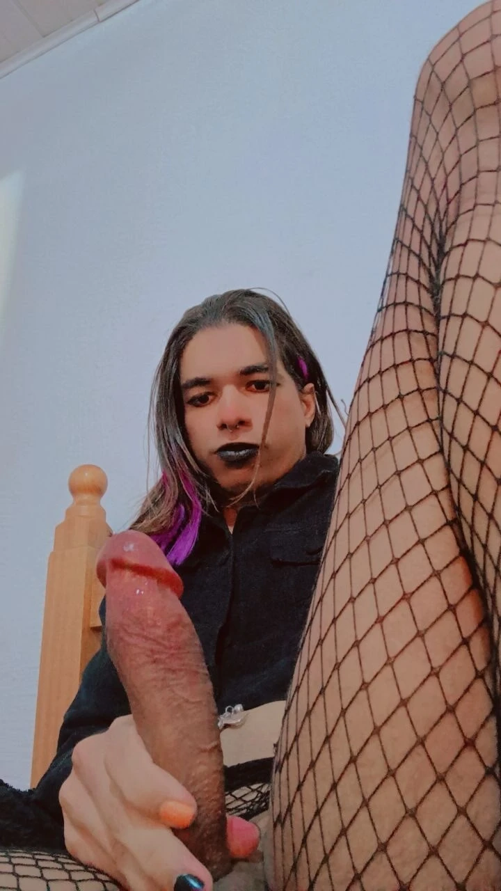 Garoto novinho magrinho pelado de jaqueta cropped pica dura #2